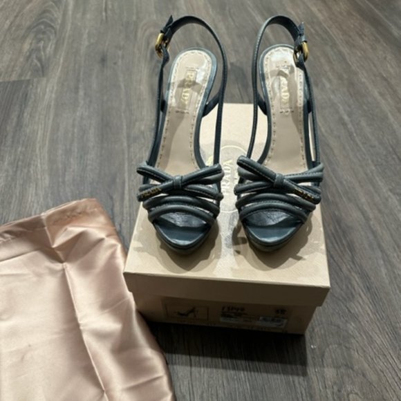 Prada Blue platform sandals - Picture 1 of 10